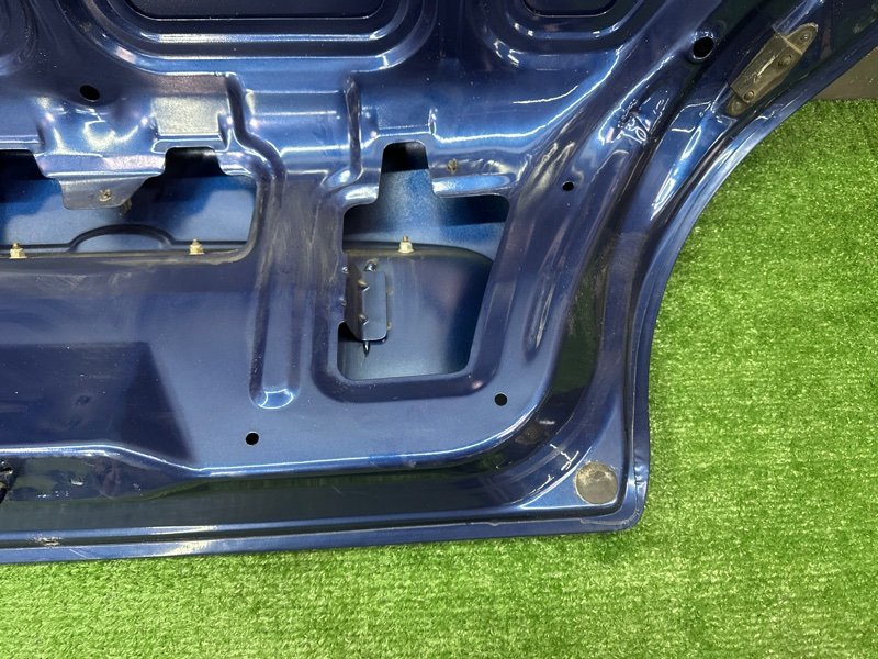 Крышка багажника Ford Mondeo 2