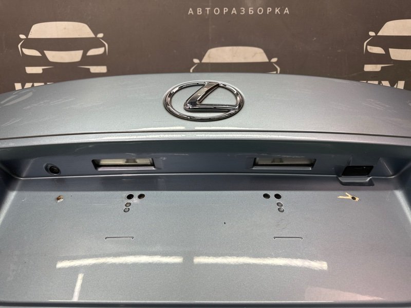 Крышка багажника Lexus IS220D 2007