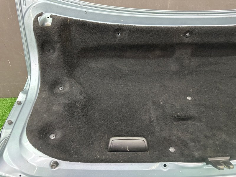 Крышка багажника Lexus IS220D 2007