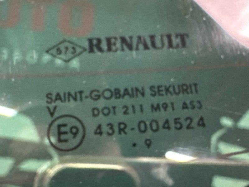 Крышка багажника Renault Megane