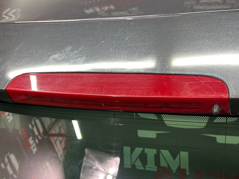 Крышка багажника Renault Megane