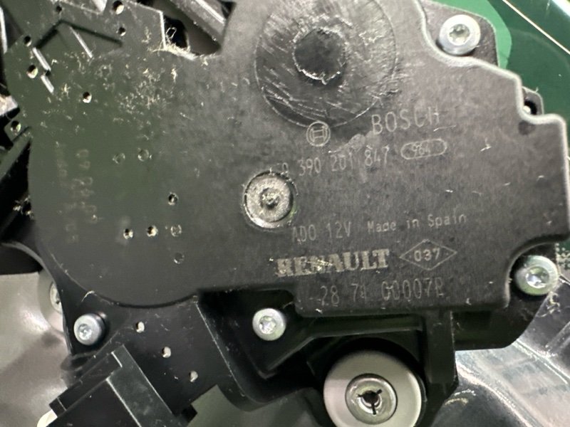 Крышка багажника Renault Megane