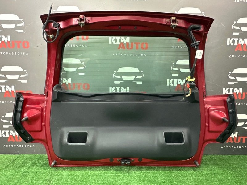 Крышка багажника Citroen C 3 Picasso