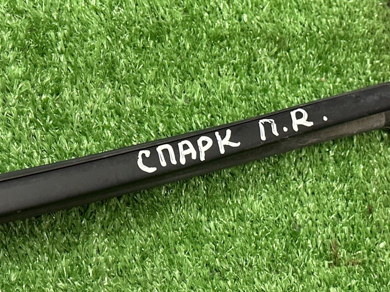 Уплотнитель стекла направляющий Chevrolet Spark M200