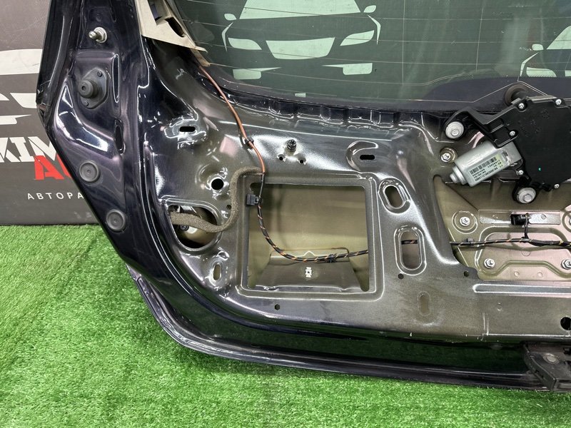 Крышка багажника opel Astra J