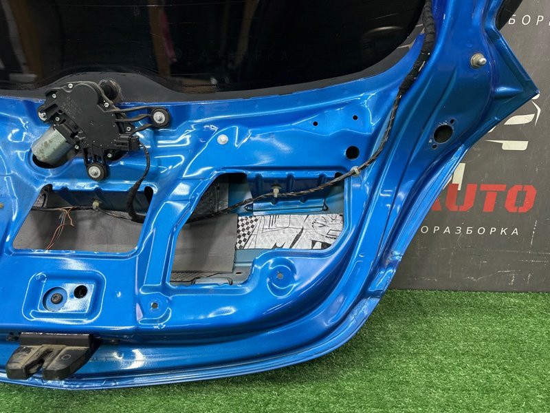 Крышка багажника Opel Astra H