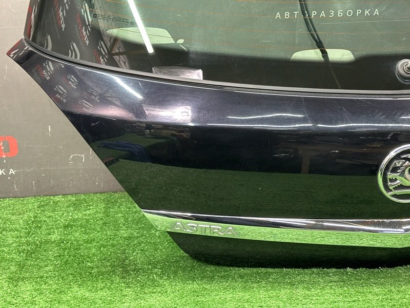 Крышка багажника Opel Astra H