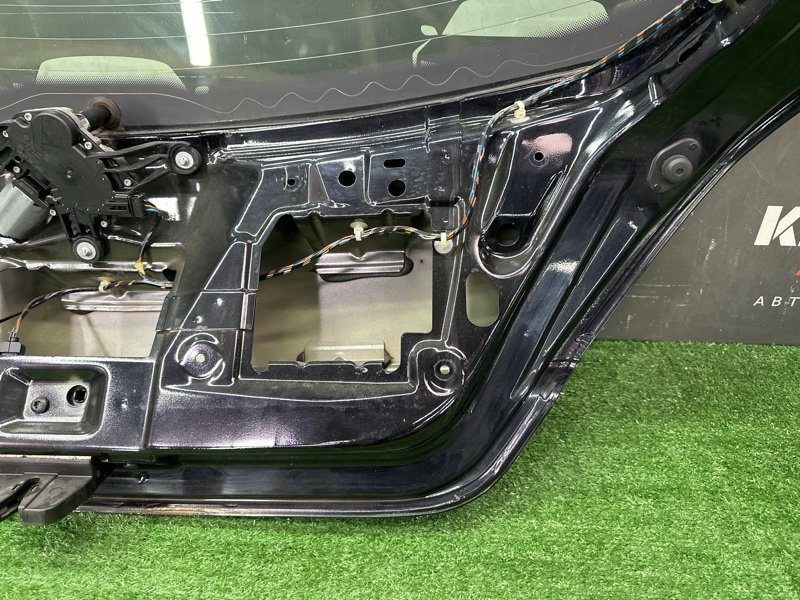 Крышка багажника Opel Astra H