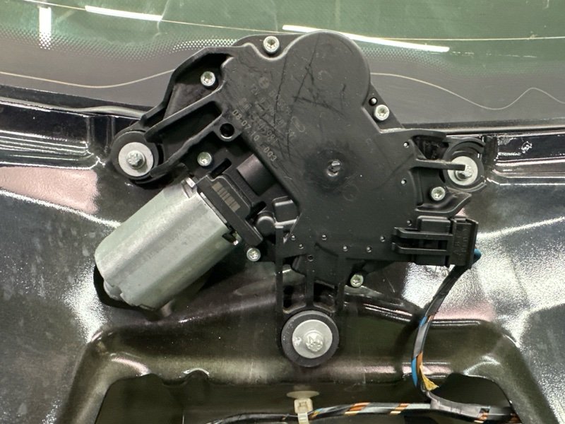 Крышка багажника Opel Astra H