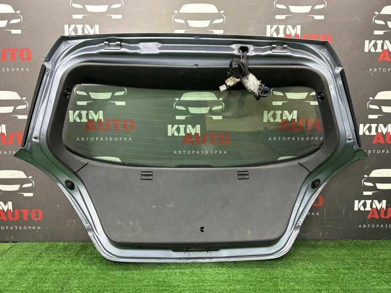 Крышка багажника Opel Astra H