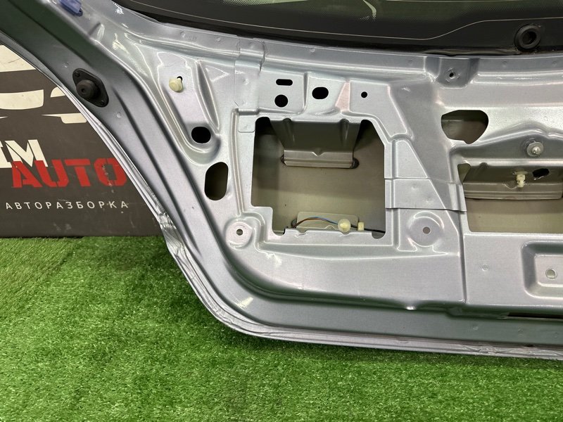 Крышка багажника Opel Astra H