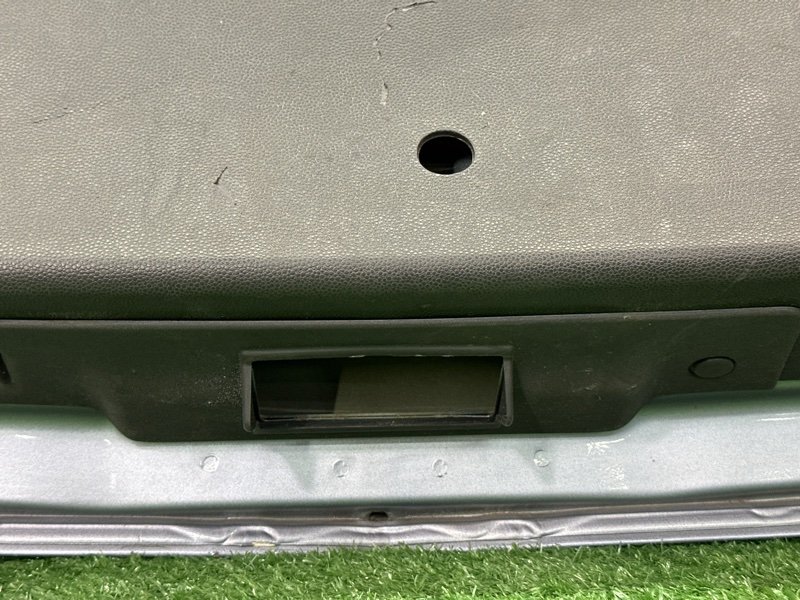 Крышка багажника Opel Astra H