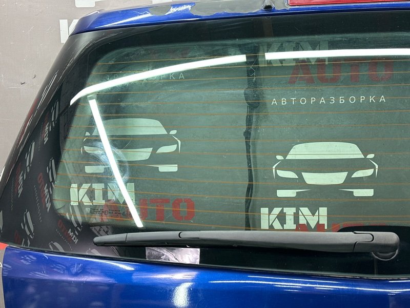 Крышка багажника Opel Zafira B