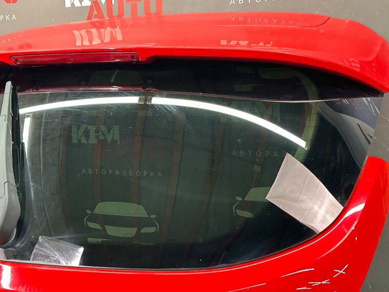 Крышка багажника Ford Focus 3 HB