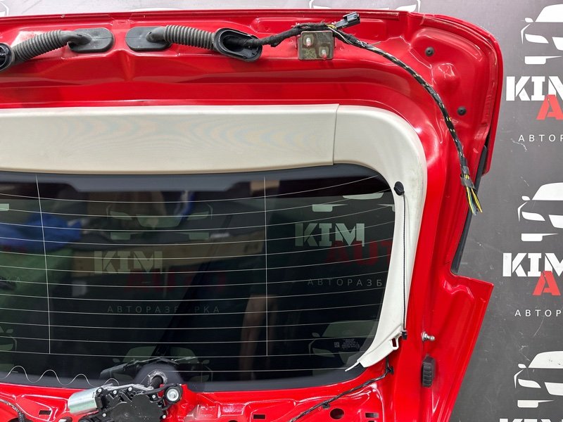 Крышка багажника Ford Focus 3 HB