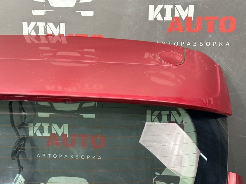 Крышка багажника Ford Focus 3 HB