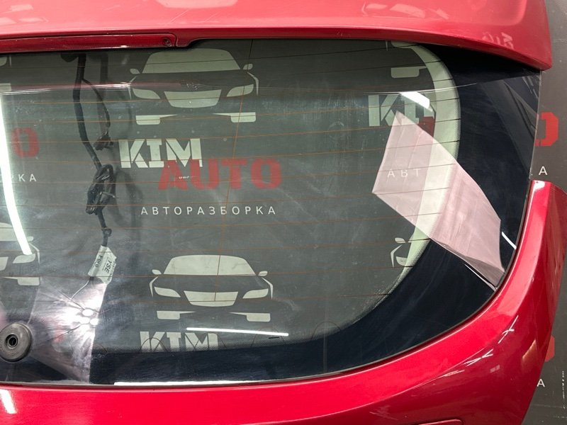 Крышка багажника Ford Focus 3 HB