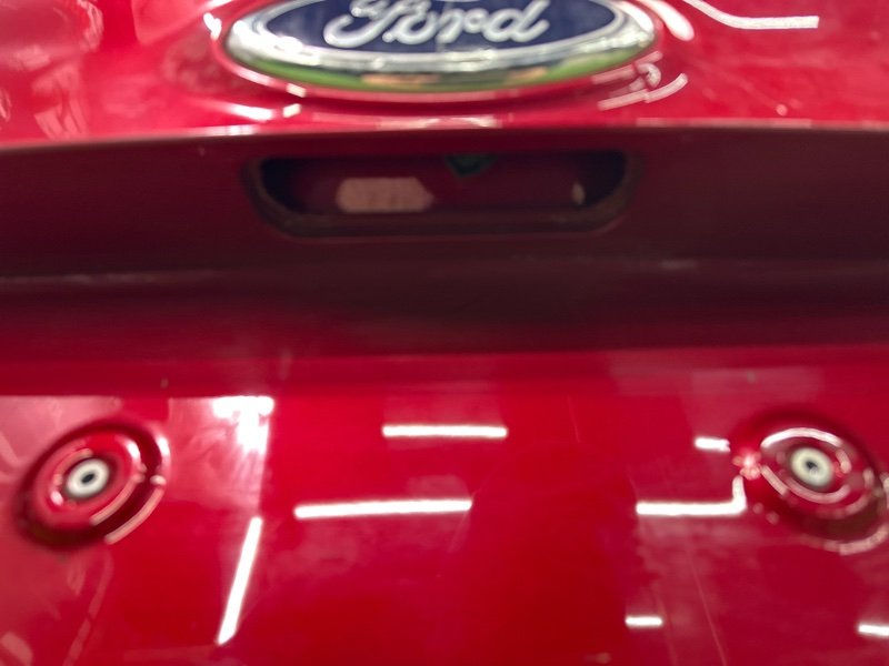 Крышка багажника Ford Focus 3 HB