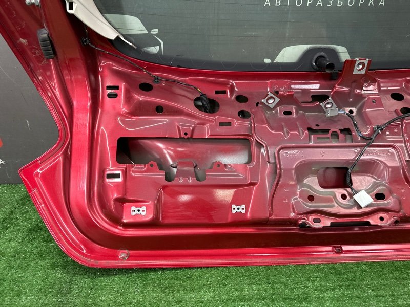 Крышка багажника Ford Focus 3 HB