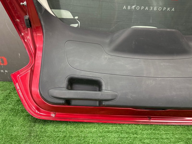 Крышка багажника Ford Focus 3 HB