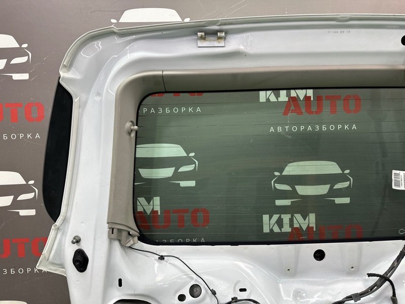 Крышка багажника Opel Meriva