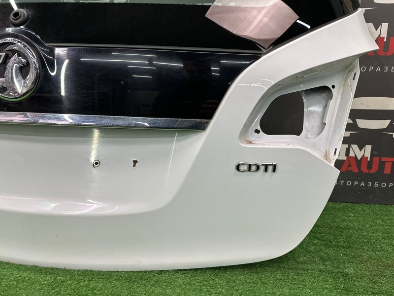 Крышка багажника Opel Meriva