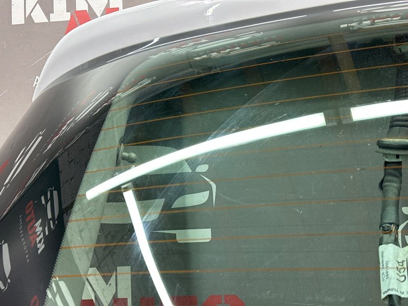 Крышка багажника Opel Meriva