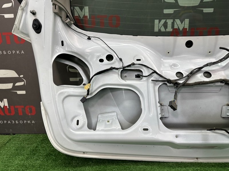 Крышка багажника Opel Meriva