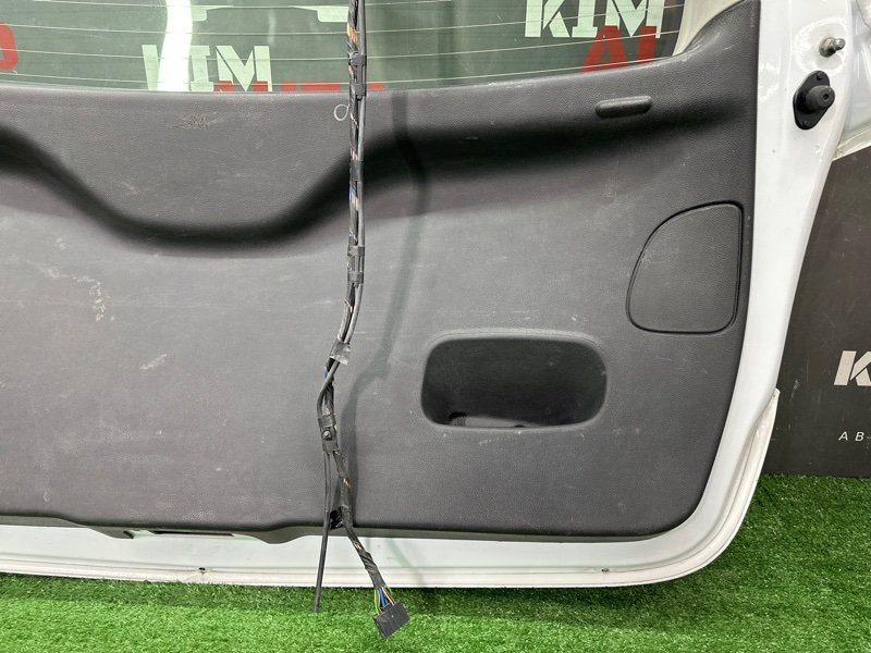 Крышка багажника Opel Meriva