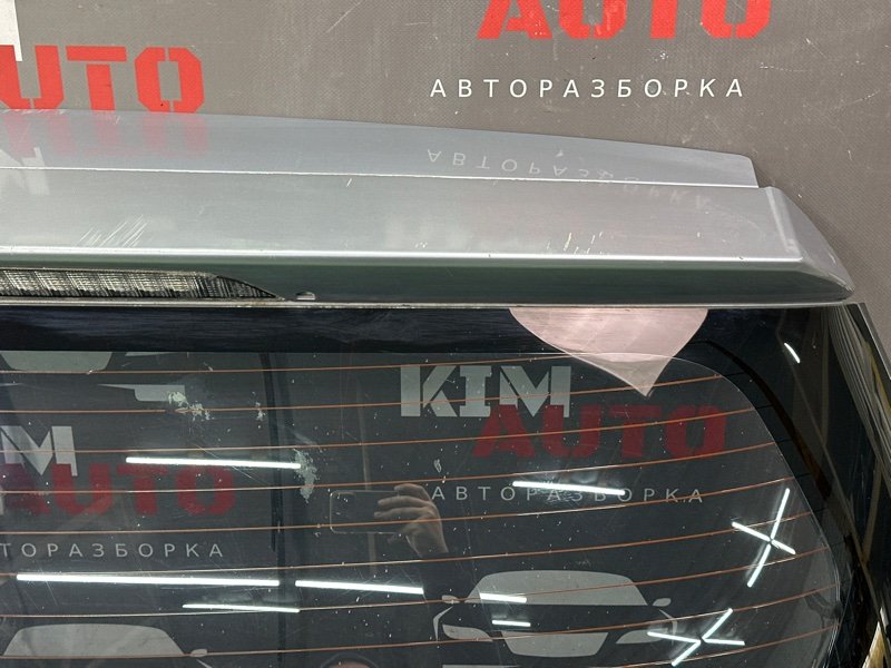 Крышка багажника Mitsubishi Outlander
