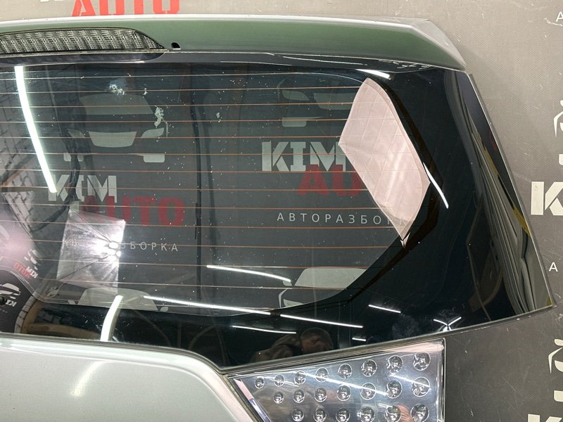 Крышка багажника Mitsubishi Outlander