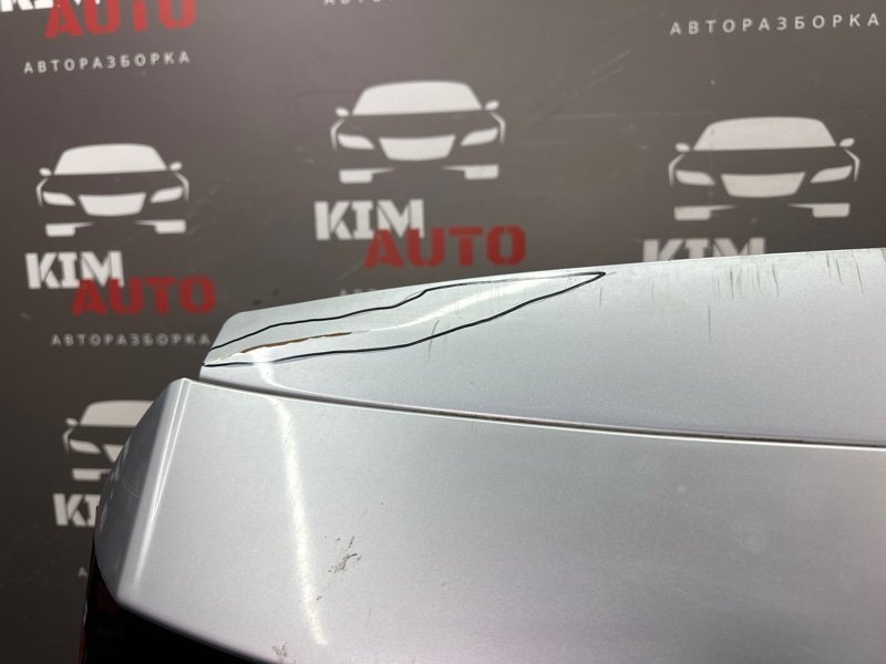 Крышка багажника Mitsubishi Outlander