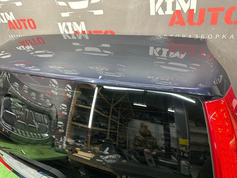 Крышка багажника Volvo V70