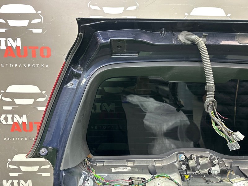 Крышка багажника Volvo V70