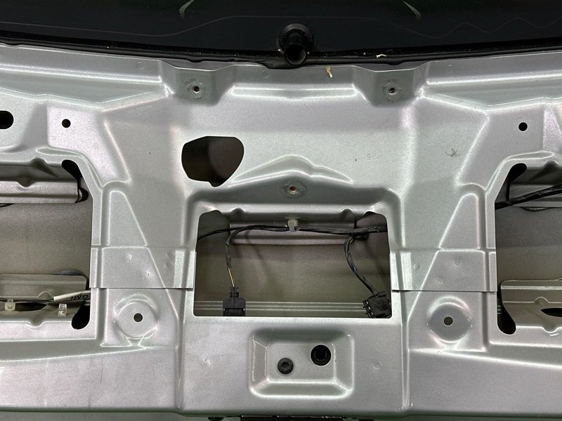 Крышка багажника Opel Astra H