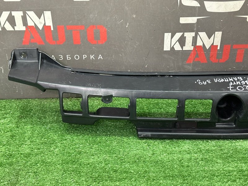 Кронштейн заднего бампера центральный Peugeot 207