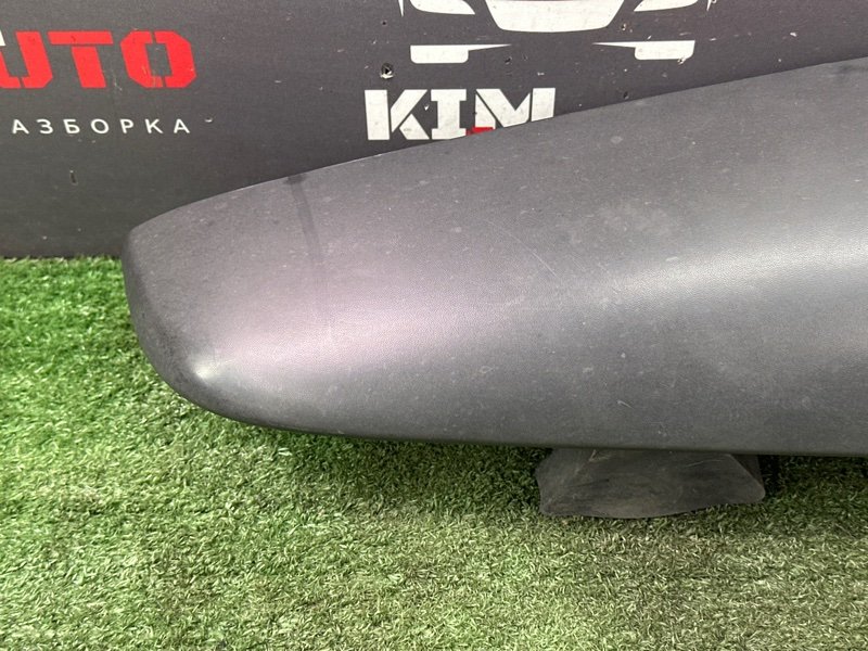 Накладка фонаря Lada Largus