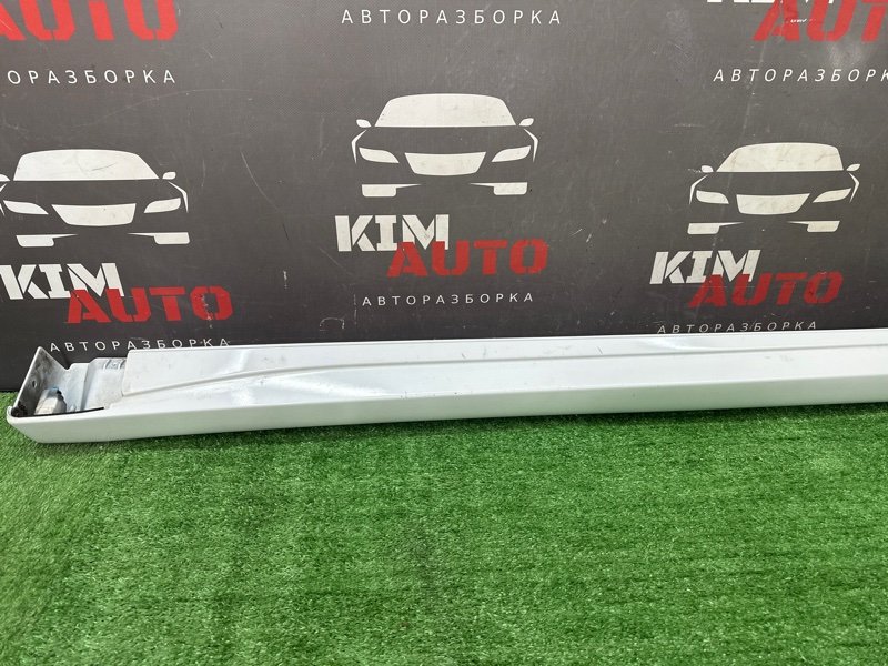 Накладка порога наружная Mitsubishi Outlander