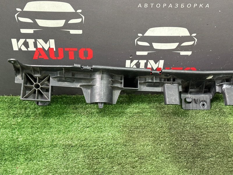 Кронштейн бампера Opel Astra H