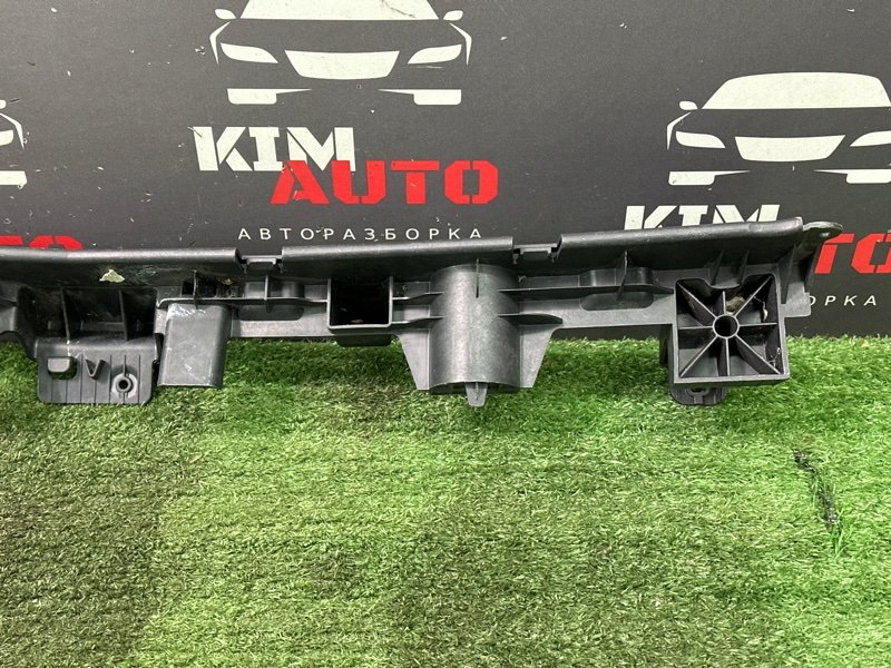 Кронштейн бампера Opel Astra H