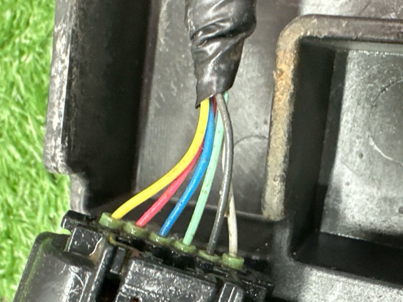 Проводка заднего бампера Toyota Land Cruiser 200