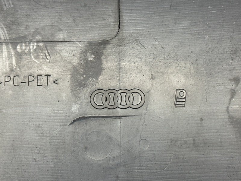 Решетка радиатора Audi Q5