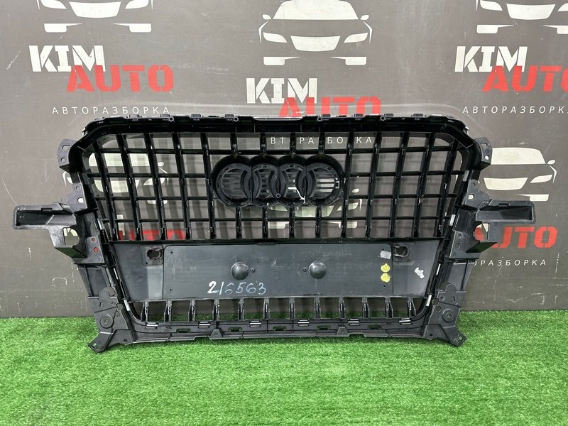 Решетка радиатора Audi Q5