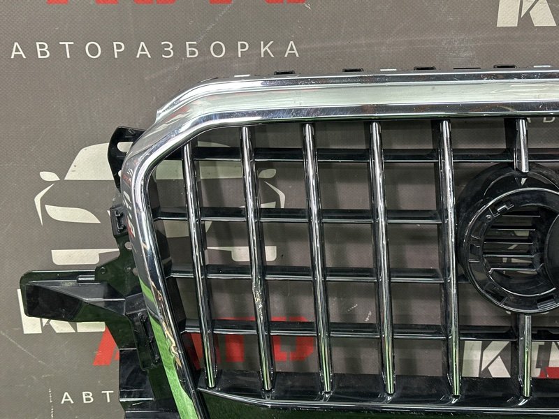 Решетка радиатора Audi Q5