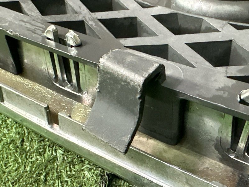 Решетка радиатора Ford C-Max