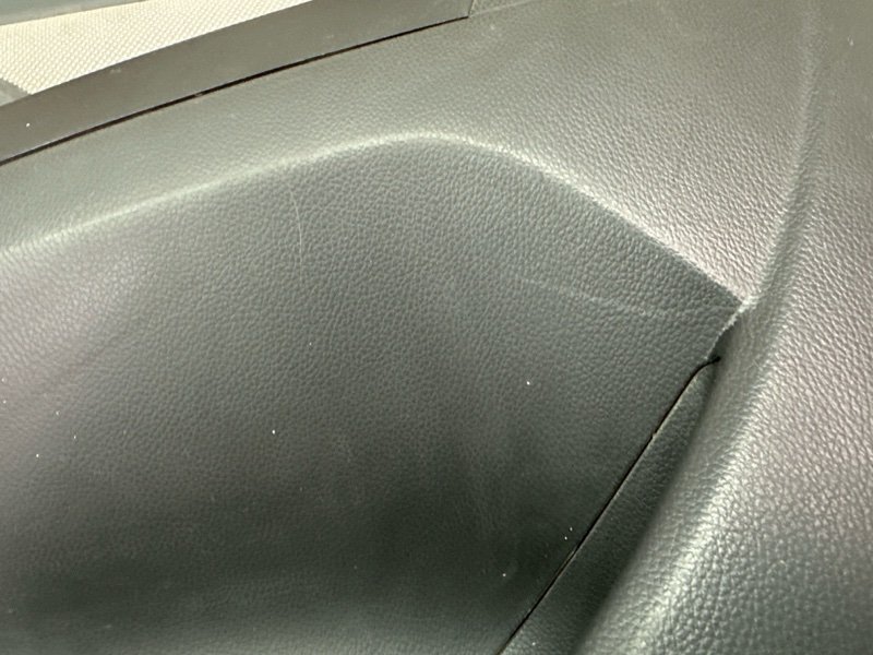 Обшивка двери Chevrolet Cruze J300