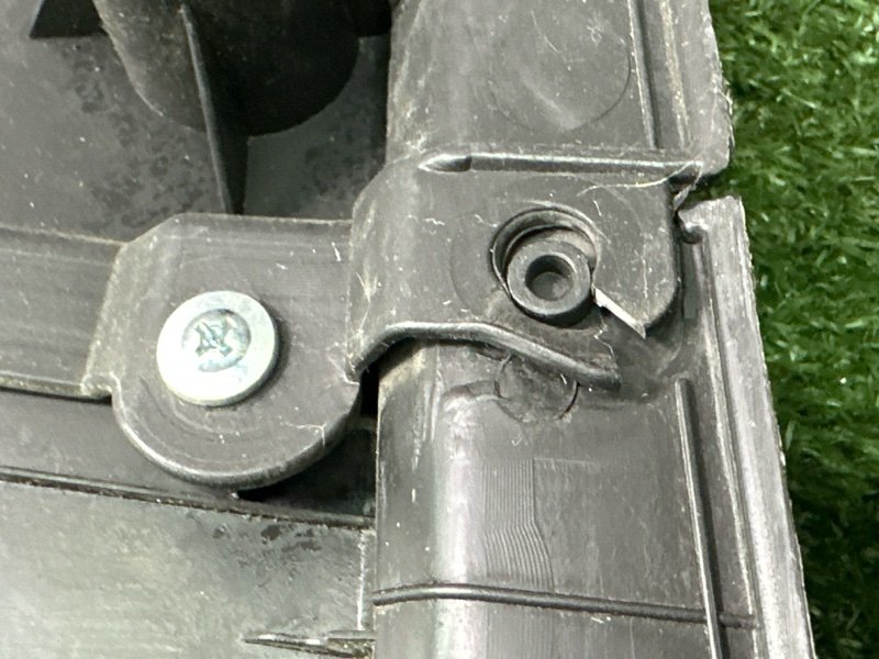 Обшивка двери Chevrolet Cruze J300