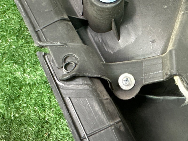 Обшивка двери Chevrolet Cruze J300