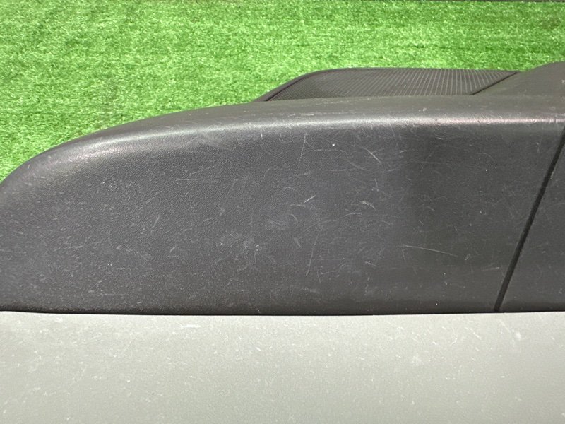 Обшивка двери Fiat Doblo