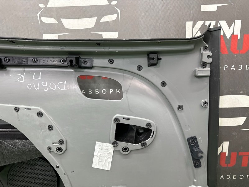 Обшивка двери Fiat Doblo